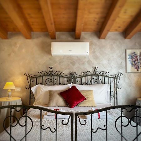 Casa Danema Apartment Sirmione Luaran gambar